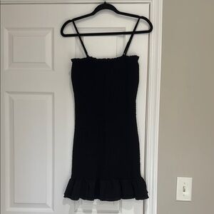 Black Ruffle Hem Dress Scrunch Large Love Tree